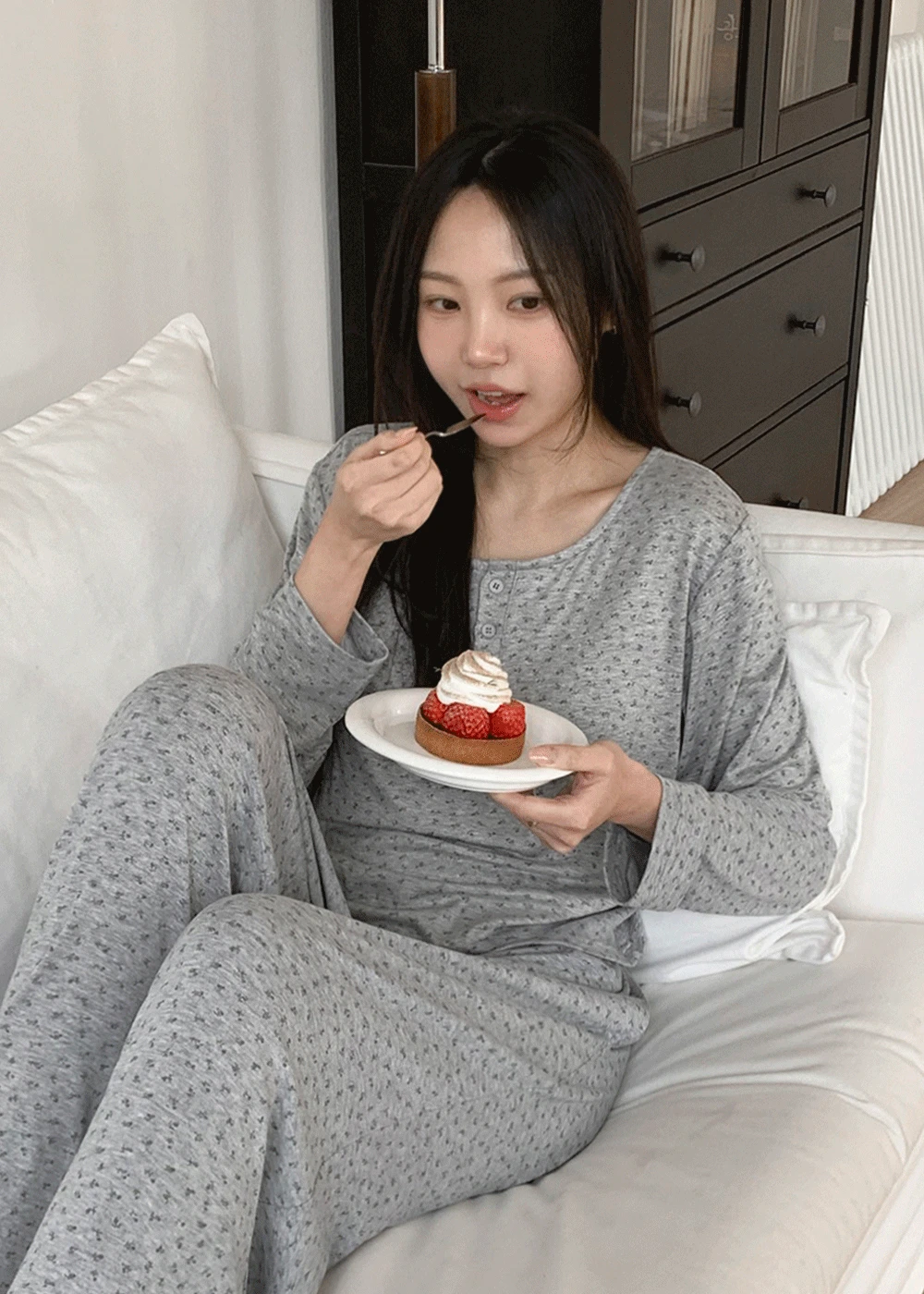 이즈 플라워 긴팔 파자마 캡내장 잠옷세트