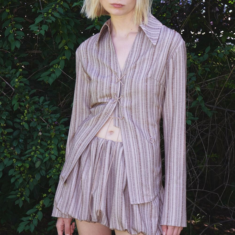 LACE-UP STRIPE SHIRT (LIGHT BROWN)
