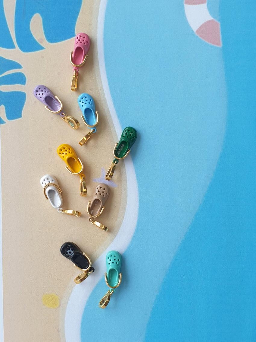 루루 크록스 펜던트