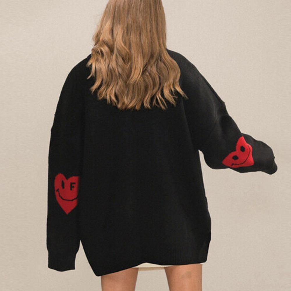 [GRAVER] 그레이버 엘보우 하트 스마일 니트 가디건_블랙