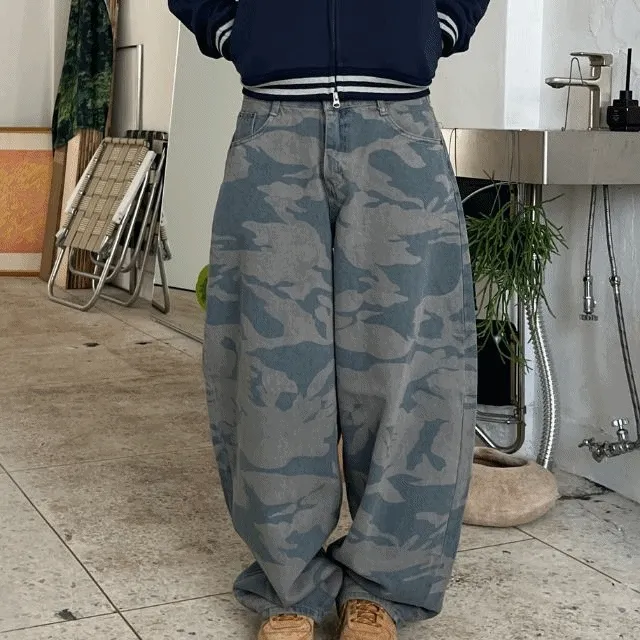 블루 카모플라쥬 벌룬핏 와이드 데님 팬츠 청바지