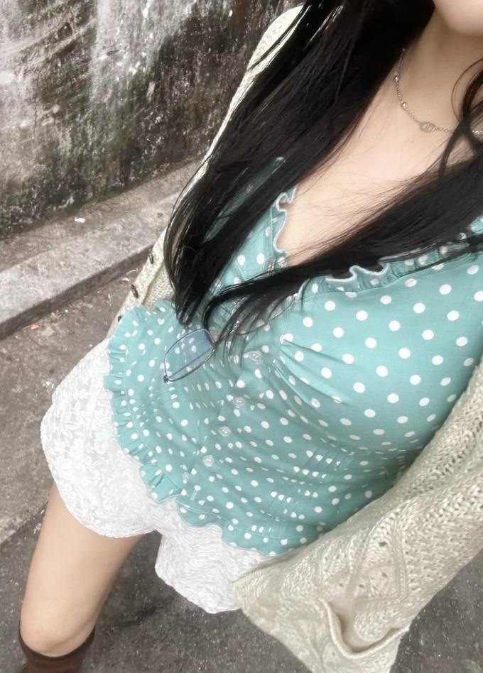 묘랑 Dot Frill Bustier (2color)