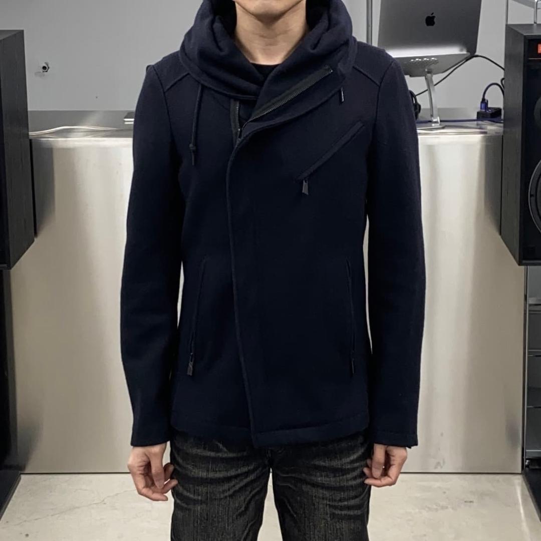 캐서린 햄넷 런던 비대칭 사선 자켓 | 후루츠패밀리