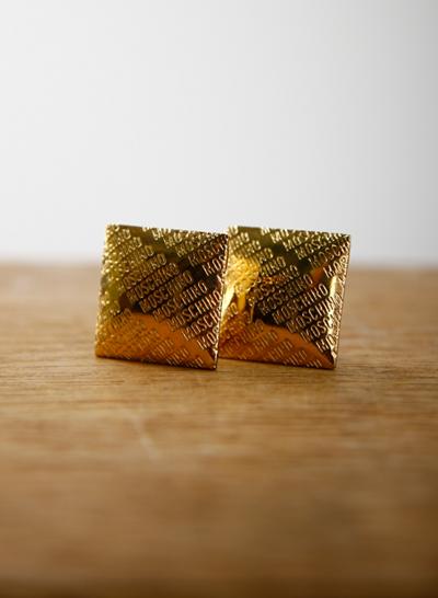MOSCHINO vintage ear clip