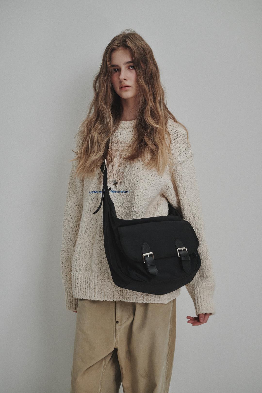 [3차 PRE-ORDER 12월 9일 출고 예정] MESSENGER BAG _ BIG (BLACK)