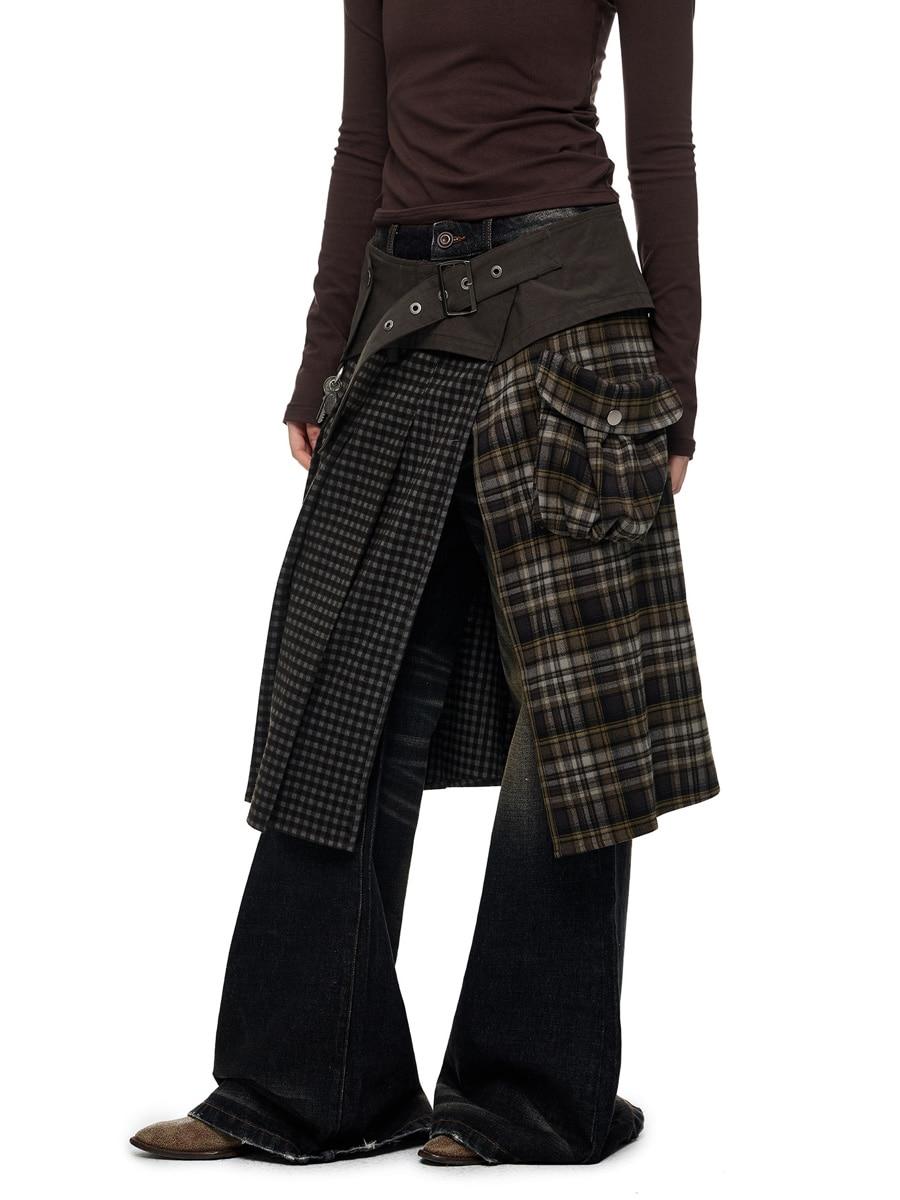 JIKOO Pixel Rear Window Checkerboard Split Midi Skirt