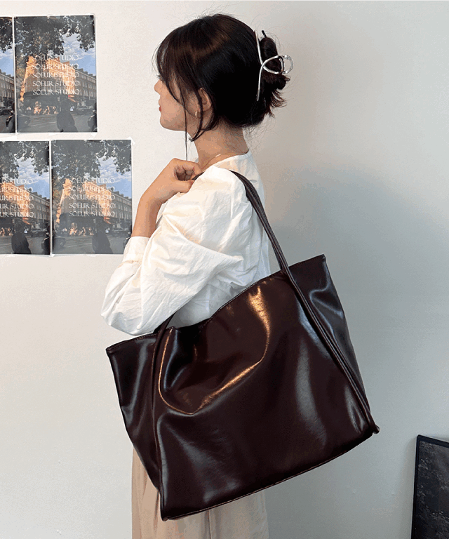 ෆ오늘출발ෆ 빅 레더 보부상 숄더백 3color