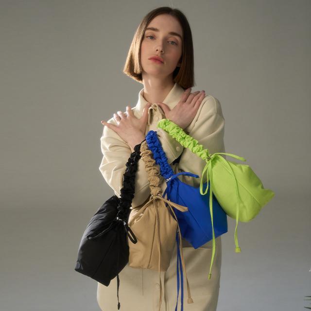 조이_스트링미들숄더백 AP7AB301