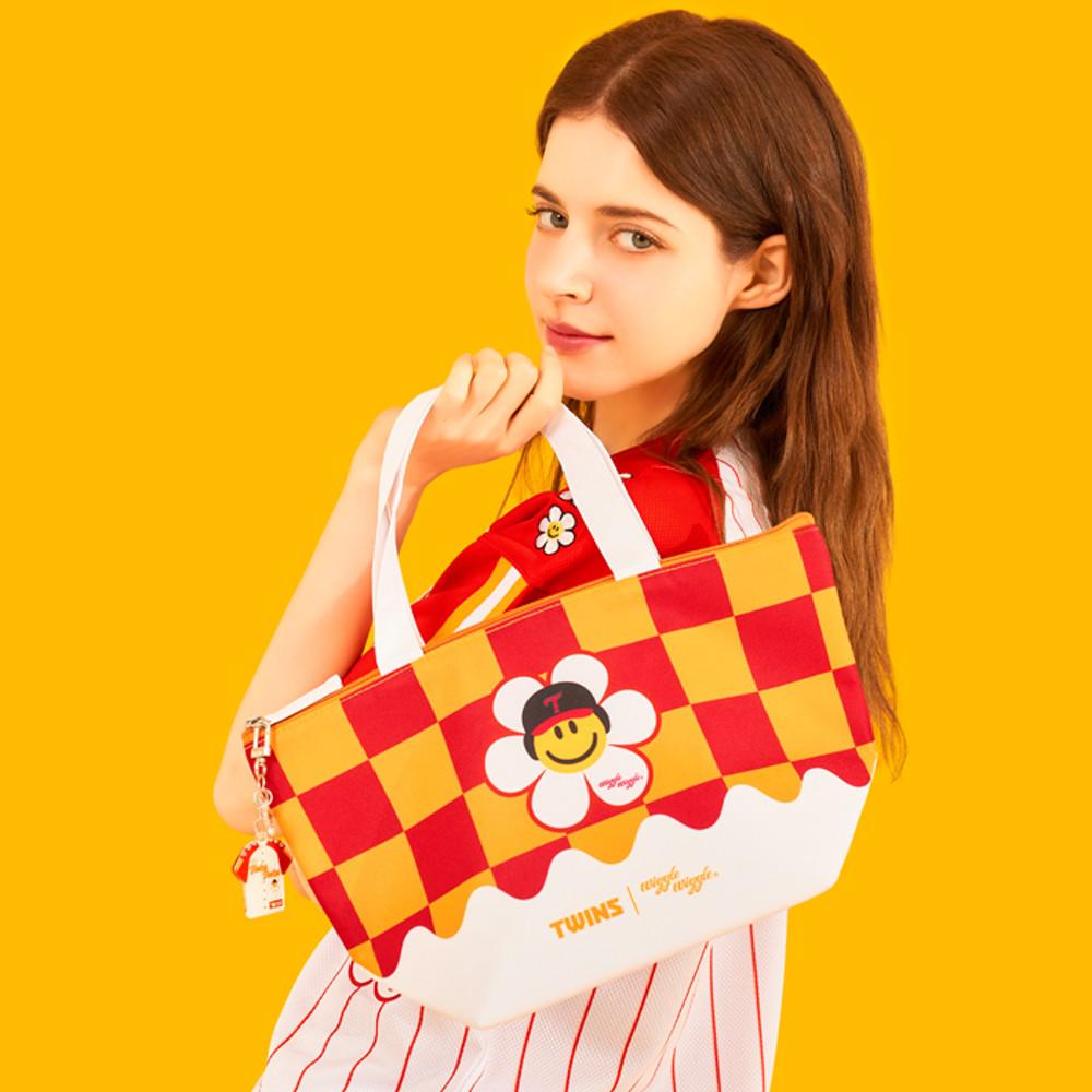 [WIGGLE-WIGGLE] LG트윈스X위글위글 콜라보 보냉백