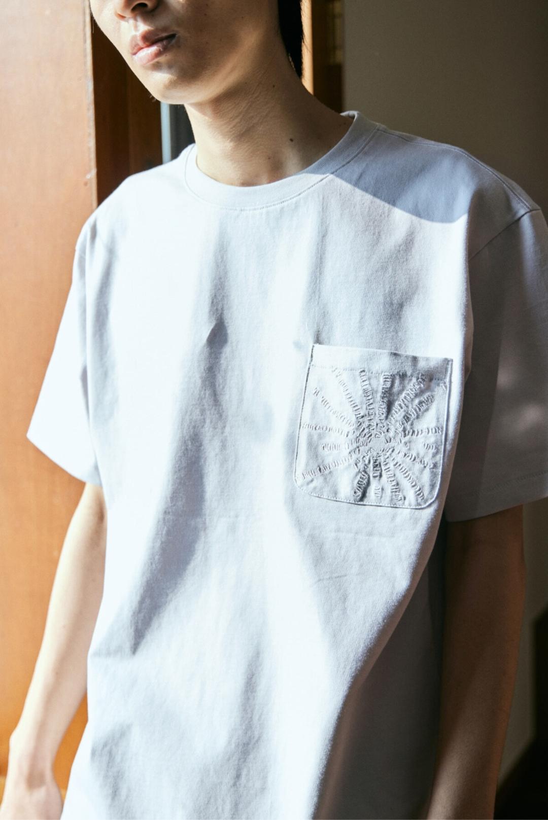 리버레이션 포켓 반팔티 - 웜그레이