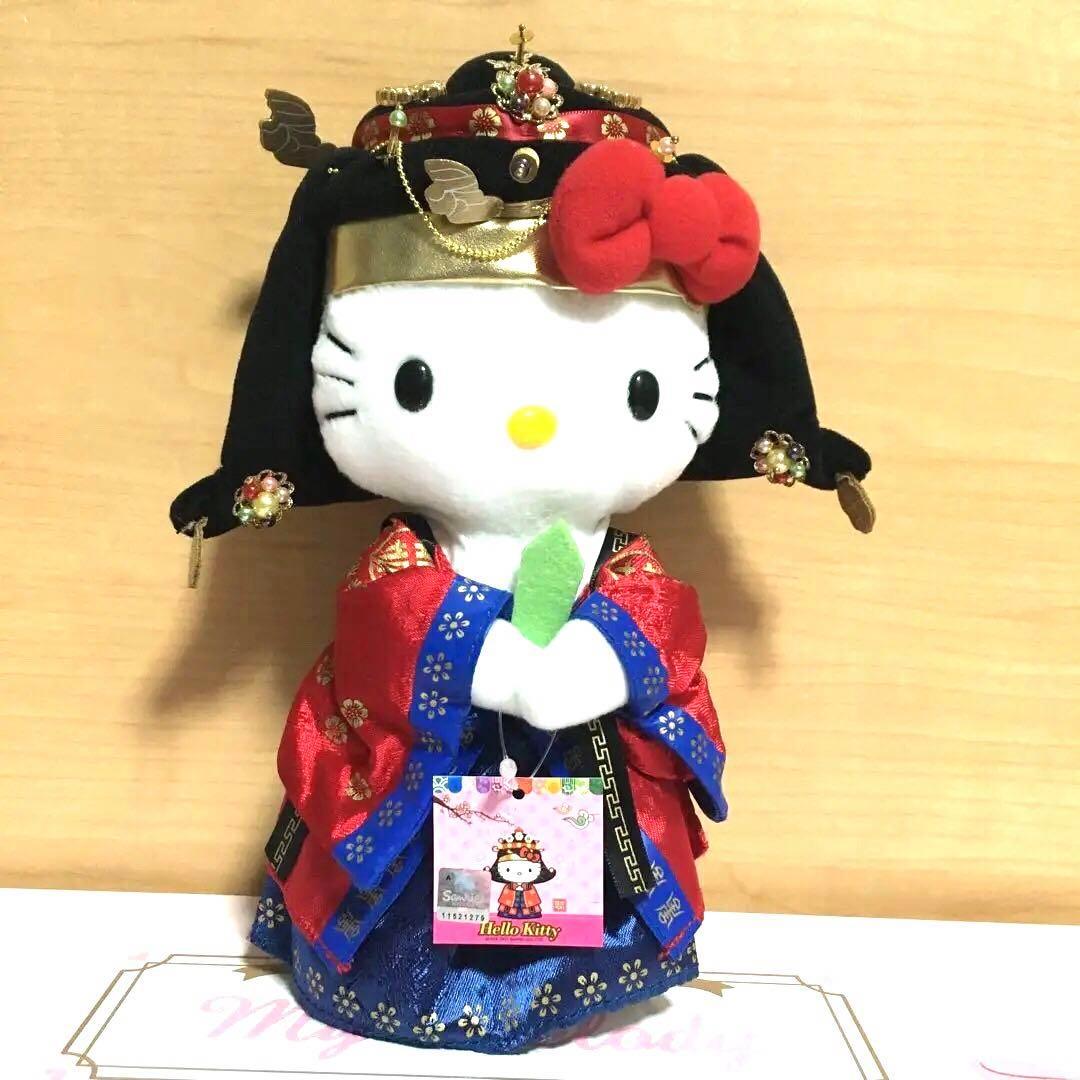 韓国限定キティ　ぬいぐるみ