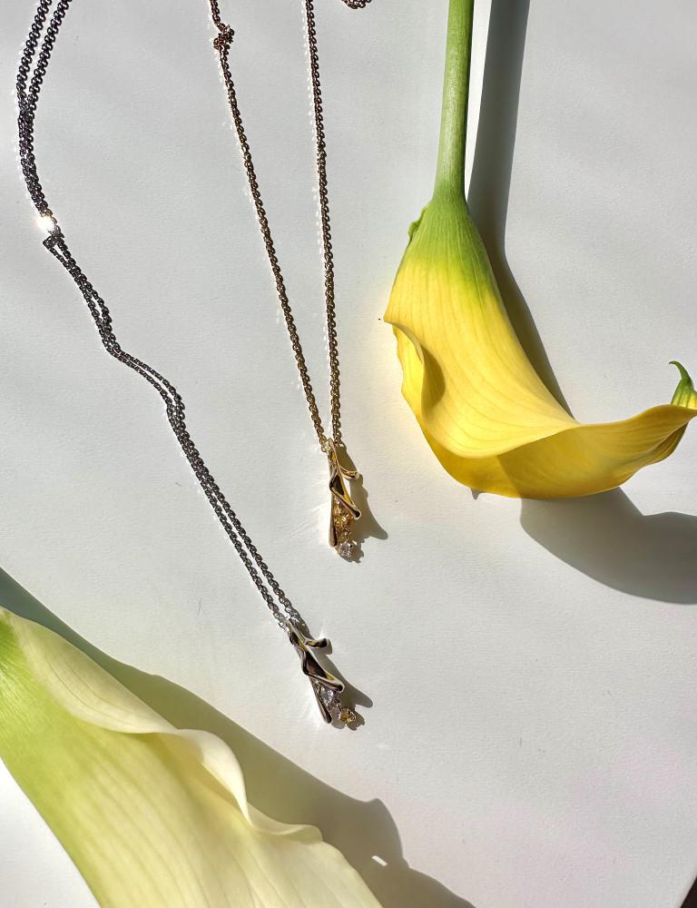 [zinida] Calla Lily Necklace / 칼라꽃 목걸이