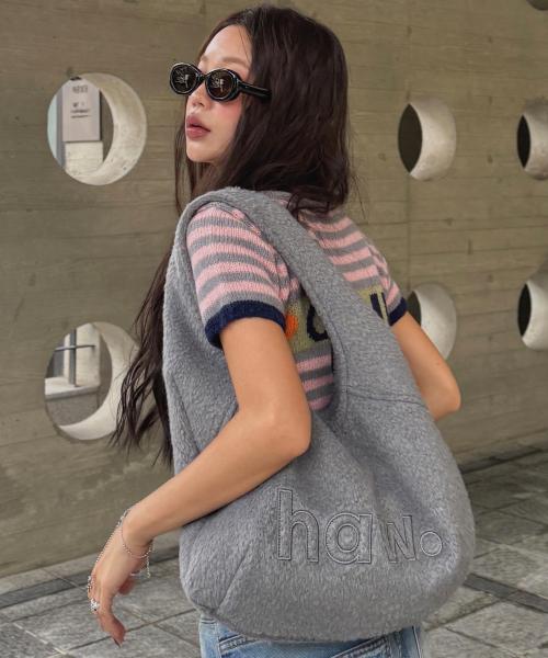 mini wool pebble bag (GR)