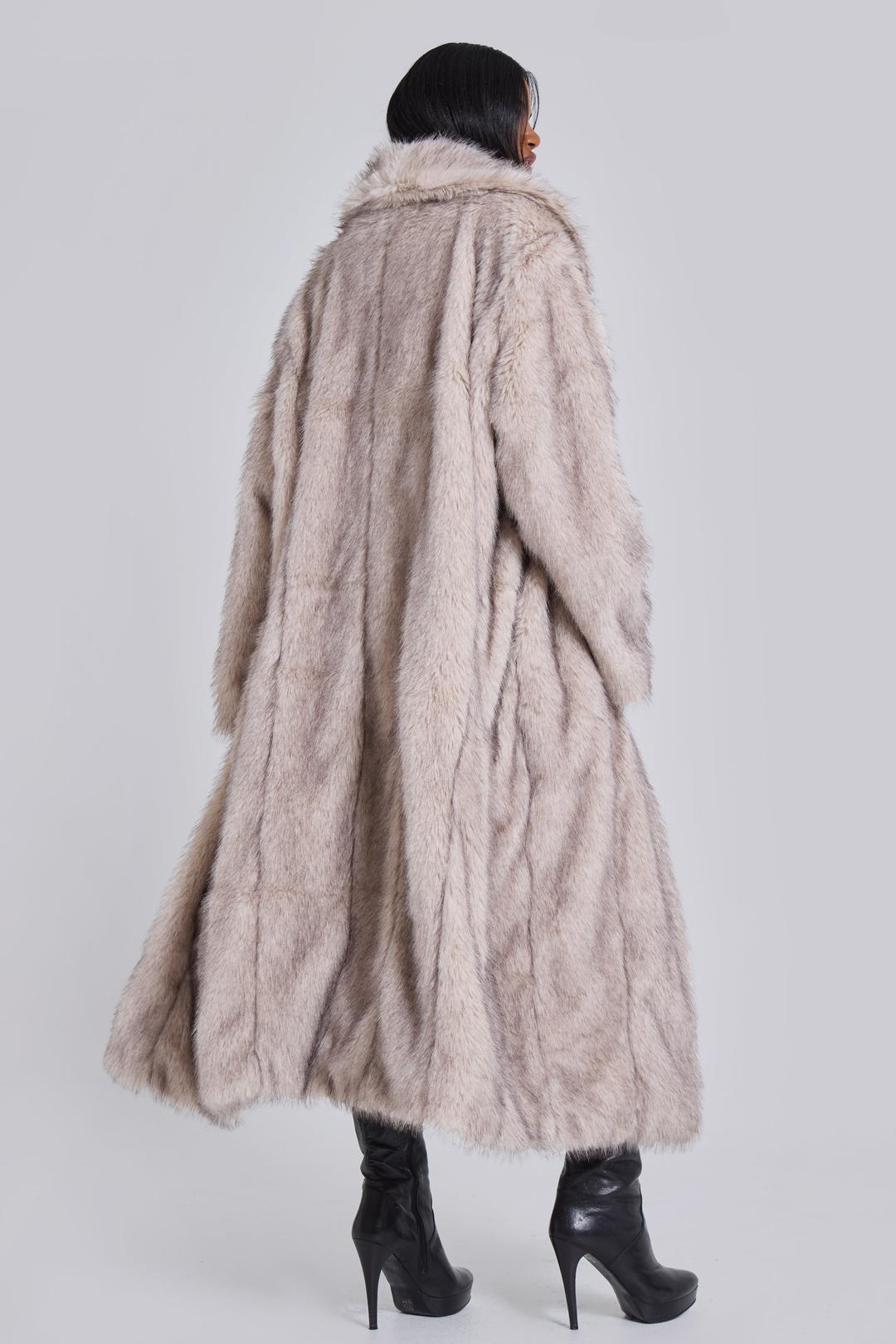 Alaska Faux Fur Coat - S/M / White