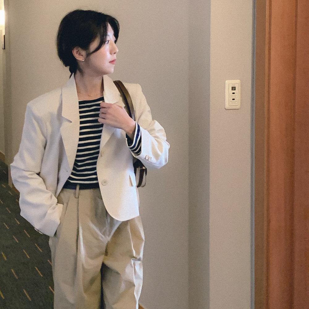 구힐 스탠다드 핏 자켓