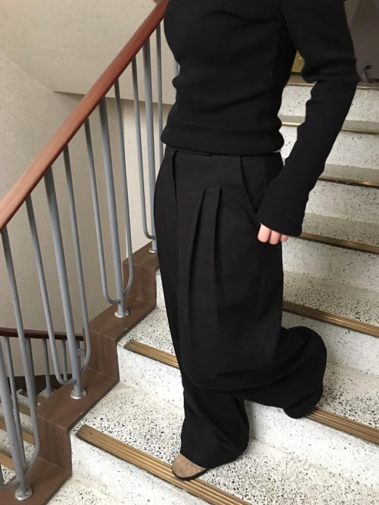 bae cotton pintuck pants (핀턱 와이드 면팬츠)