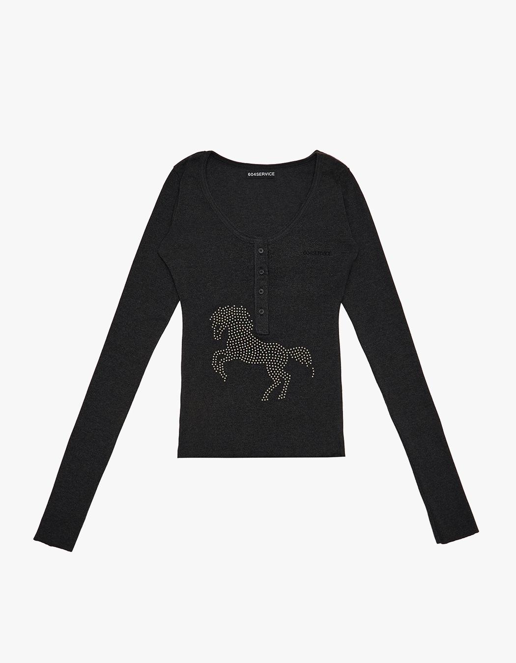 Studded Henley T Shirt In Charcoal - Charcoal
