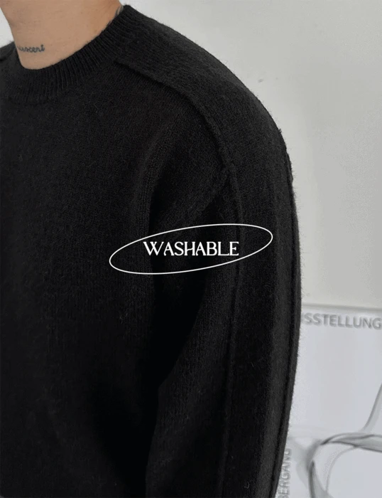 워셔블 숄더 절개 라운드 니트