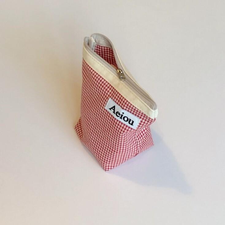 Aeiou Basic Pouch (M size) Red Candy Check