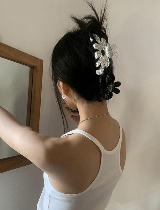 Flower Wave Pin 플라워 웨이브 집게핀 (3color)