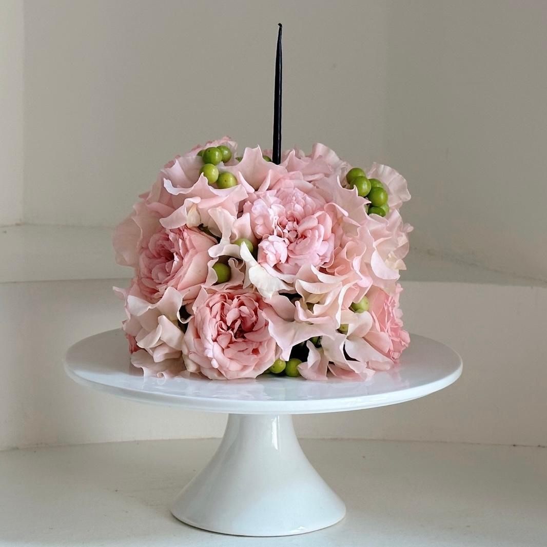 Petal cake (Premium)