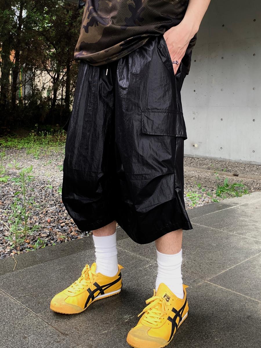 글로시 파라슈트 코팅 버뮤다 팬츠 (3color)