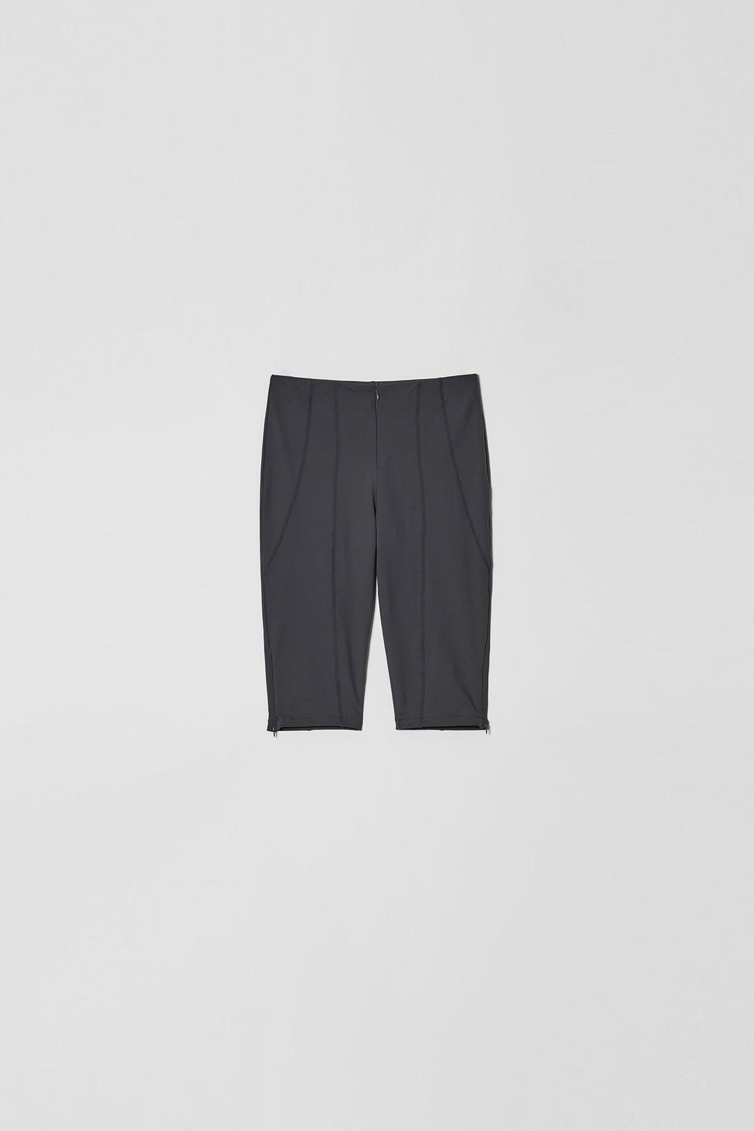 STRETCHY BIKER SHORTS