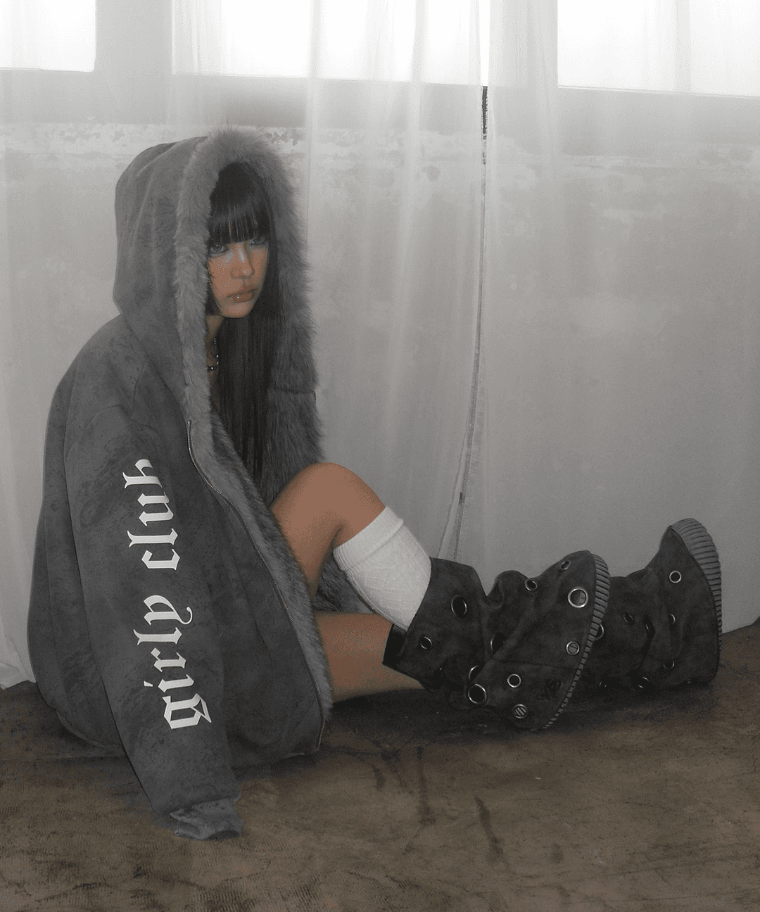 Y8 REVERSIBLE FUR HOOD JUMPER(GRAY)