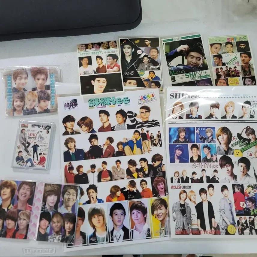샤이니 굿즈 사진속 전부