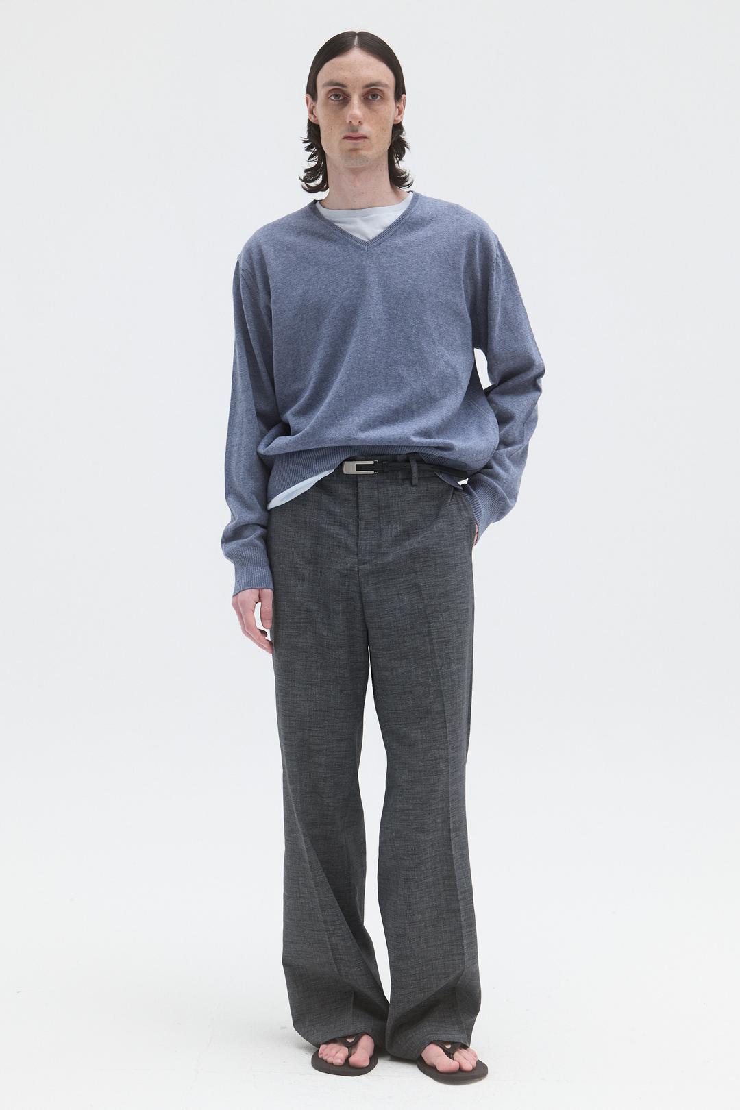 [3/18 출고] BEMBOO V-NECK SWEATER - BLUE MELANGE