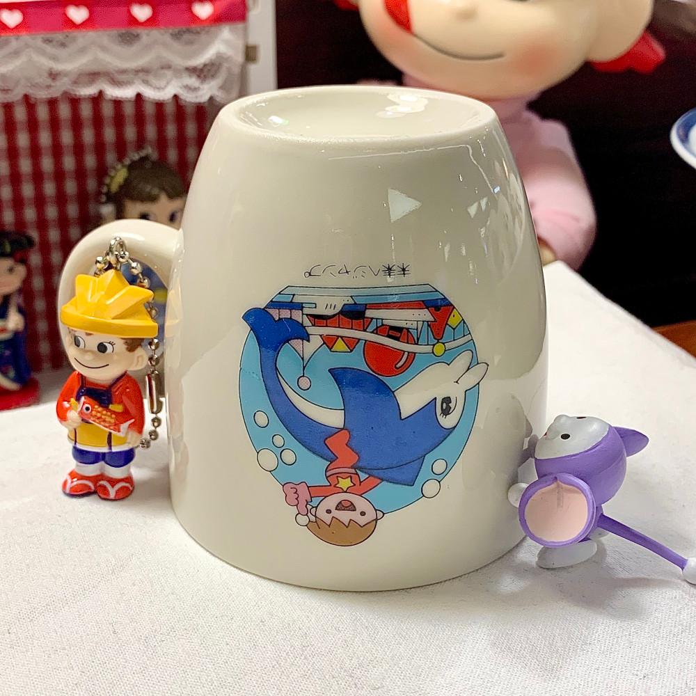 빈티지컵 ﻿레트로 돌고래 소년 머그컵