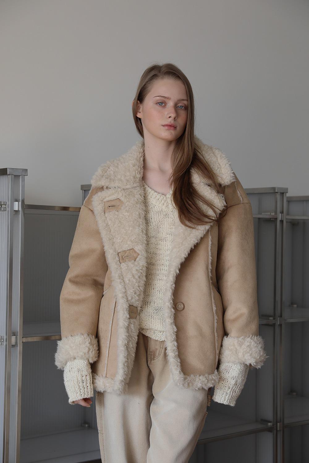 NEW REVERSIBLE CRACK MUSTANG JACKET_BEIGE [11월 26일 순차배송]