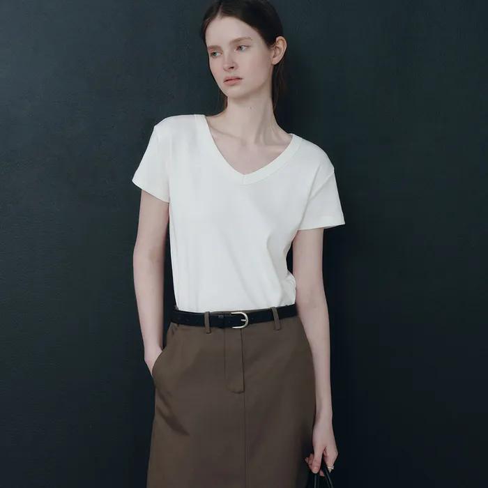 Fleu Cotton V-neck T-shirt (Ivory)