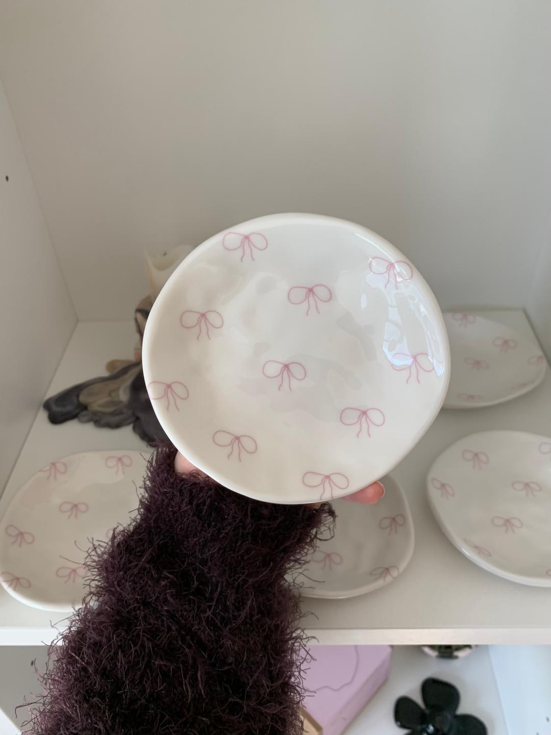 [주문제작 4주 소요] ribbon nut mini plate : white