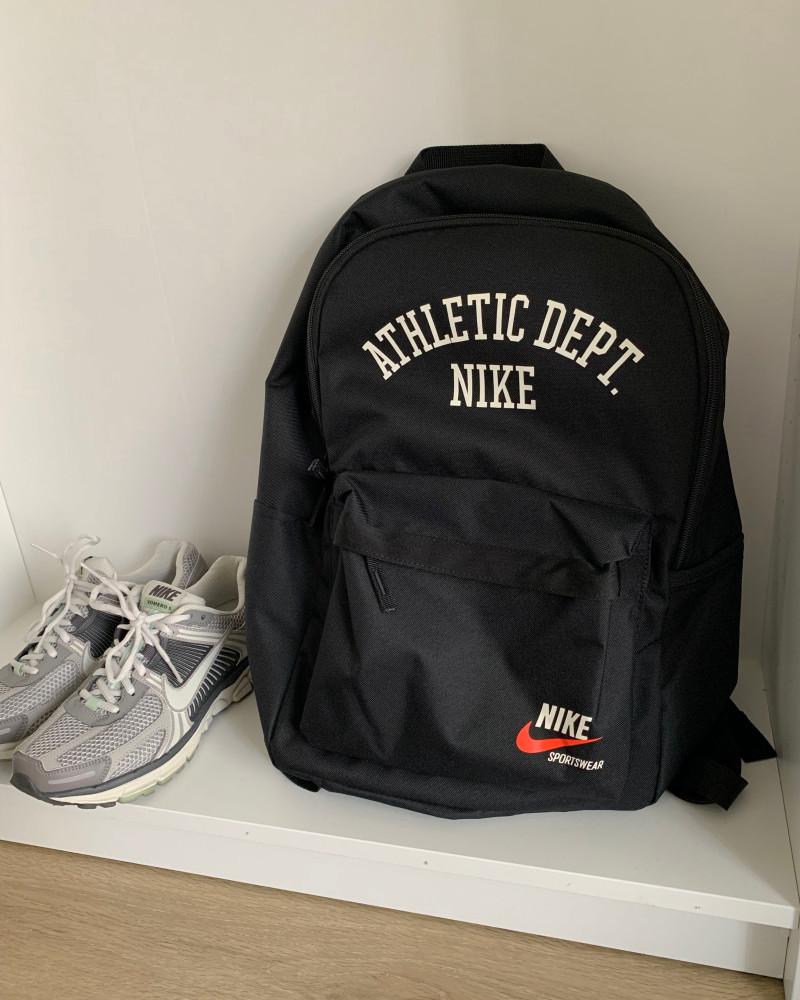 나이키 남녀공용 헤리티지 레드스우시 레터링 백팩