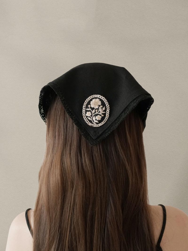 Hepburn Scarf_Black (8/19일 입고 예정)