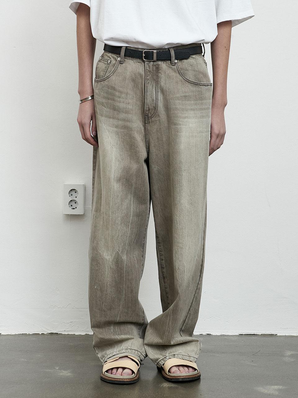 [05/27(금) 예약배송] TRIPLE DENIM PANTS Brown