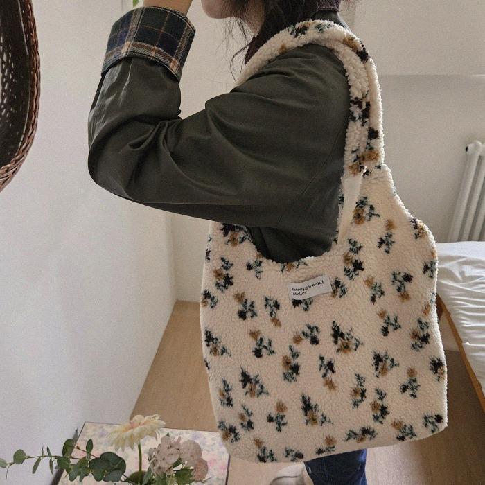 아그네스 플리스 bag