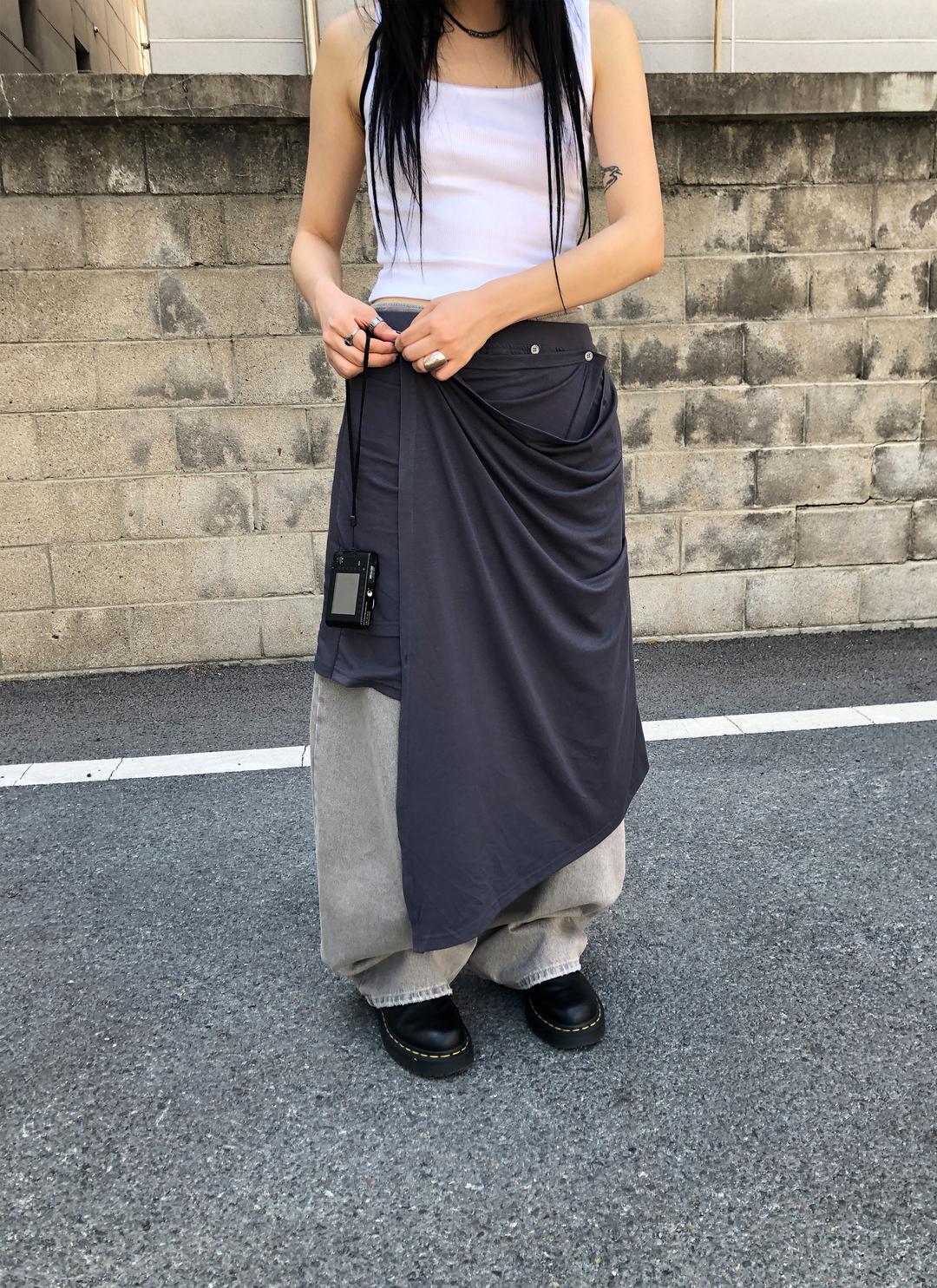 이이알하우스 Water drape skirt (2C)