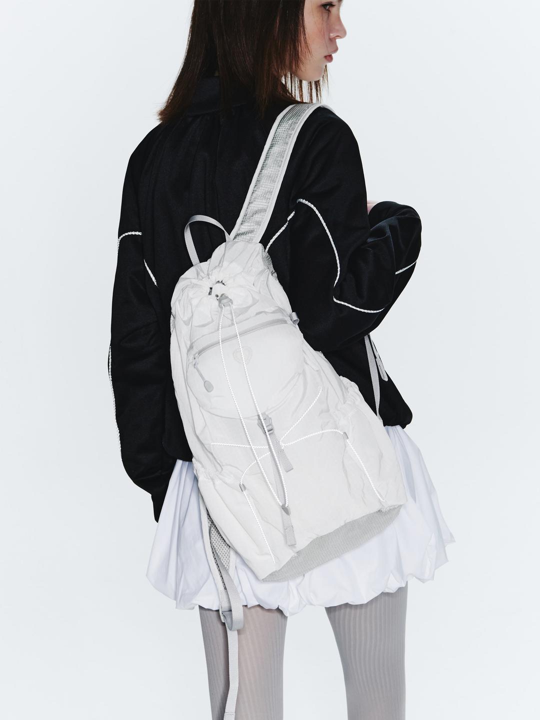 AIRY POCKET BACKPACK - WHITE
