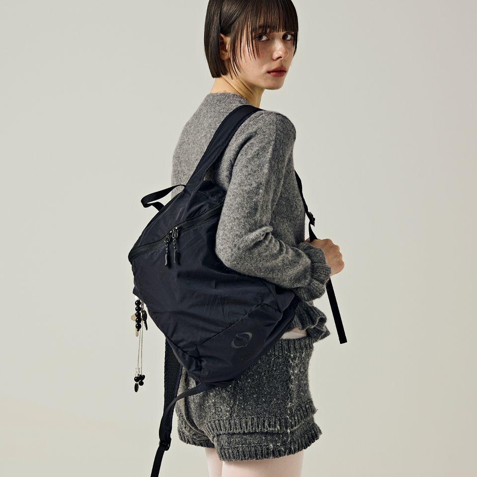 500 Lip Light Backpack [BLACK]