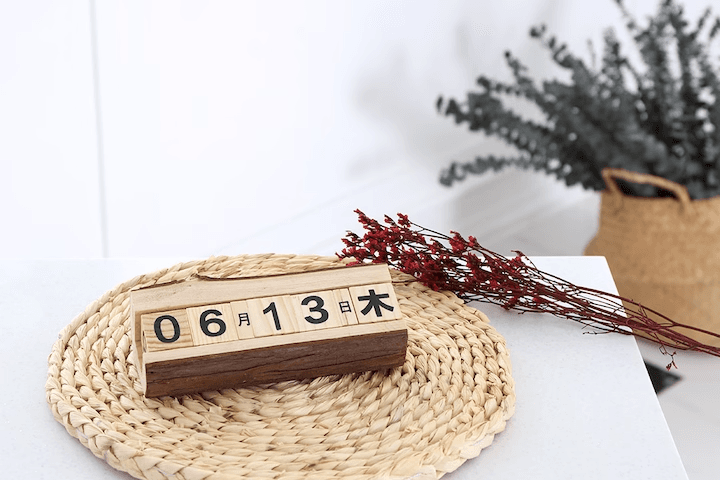 우드달력 탁상용 캘린더 인테리어 만년 달력