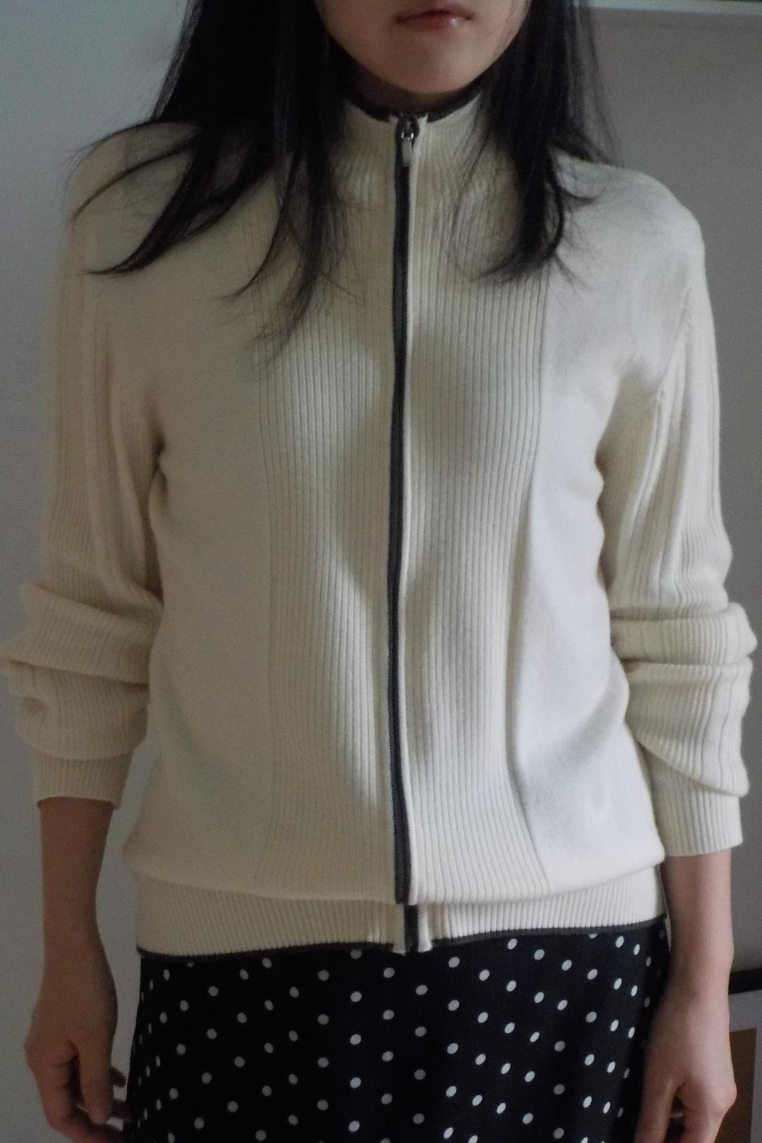 Point line wool zip-up