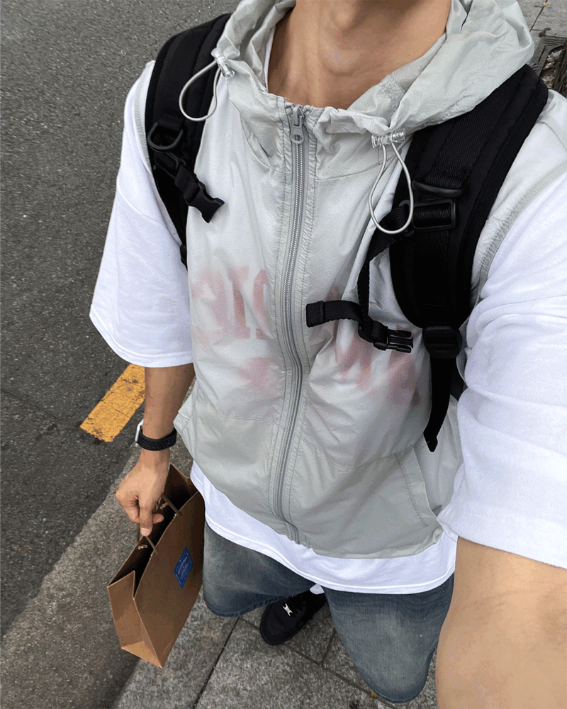 아크 나일론 후드 조끼