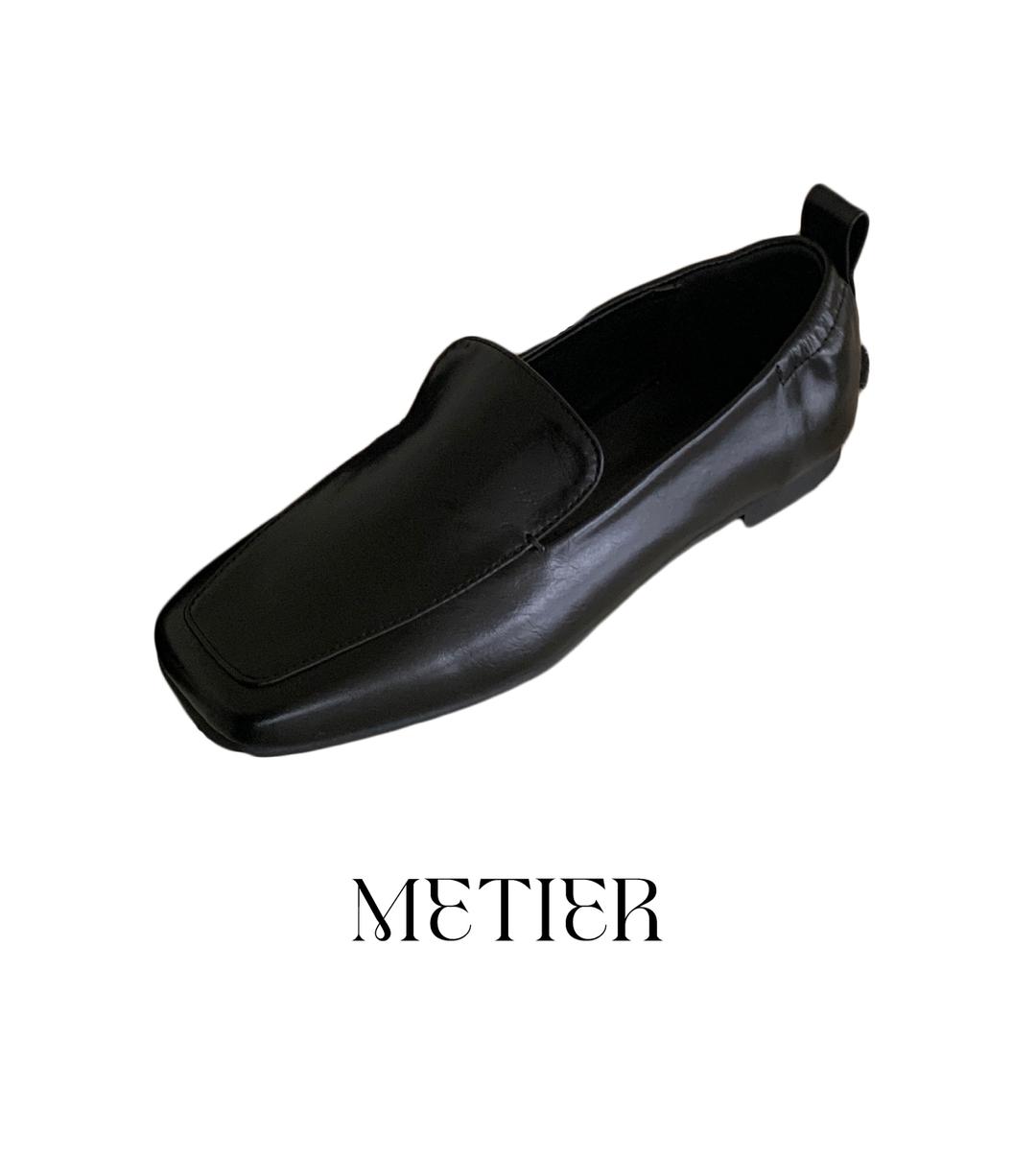 [김고은,고윤정,꼬민지님 착용] me2401 square stich mono loafer 스퀘어 스티치 모노 로퍼 - black