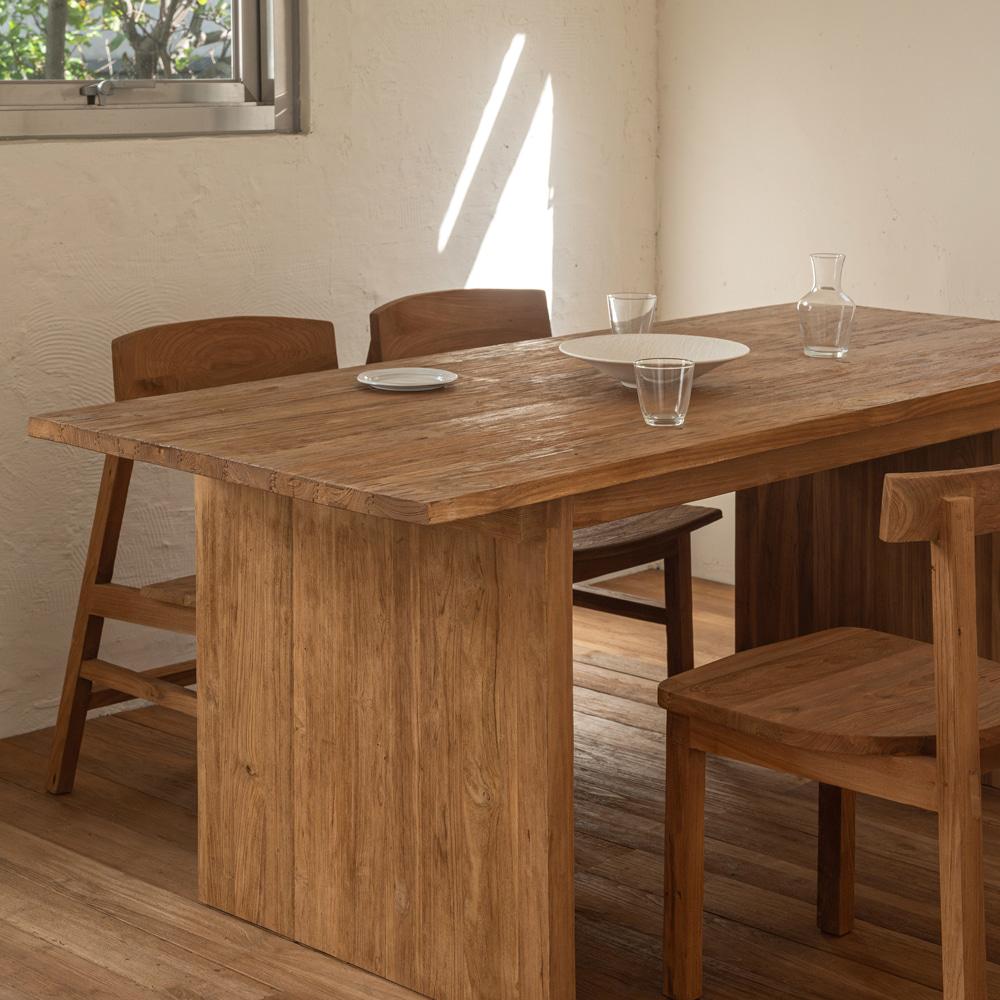 Denso Dining Table