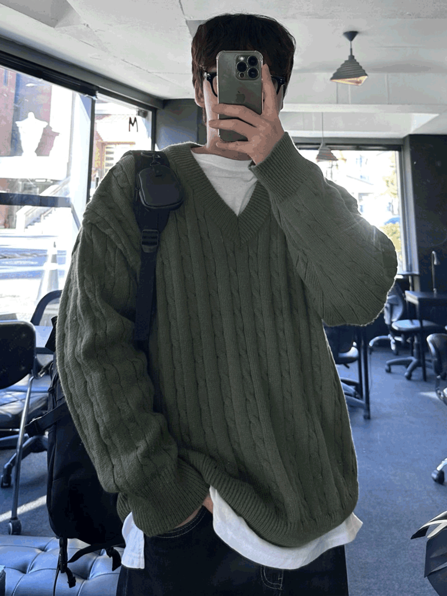 [무료배송]젠타 브이넥 루즈핏 꽈배기 니트