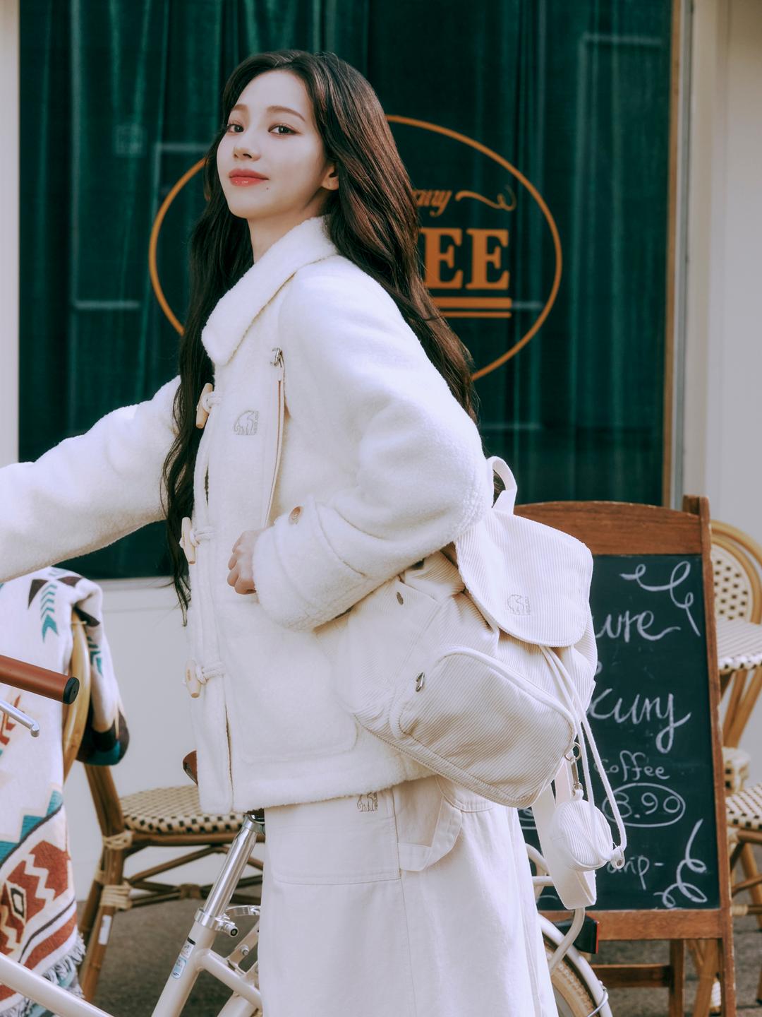 여성 WOOL 더플 자켓 (Off White)