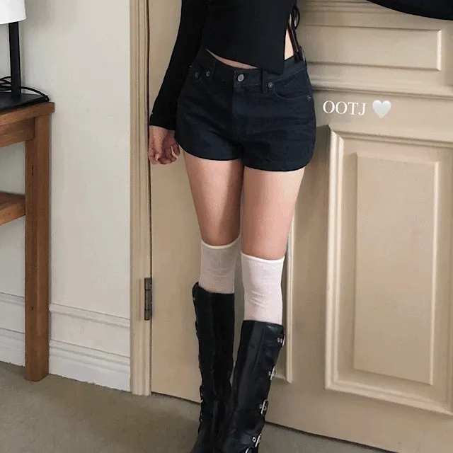 [최저가/주문폭주🔥] OOTJ 논페이드 블랙 데님 숏팬츠 *핏보장/-3kg효과