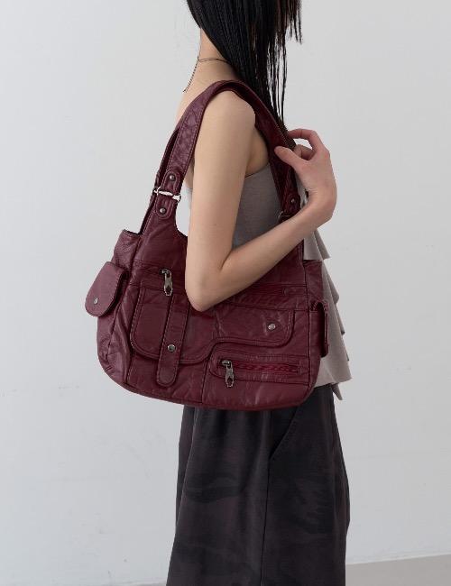 vintage red pocket shoulder bag
